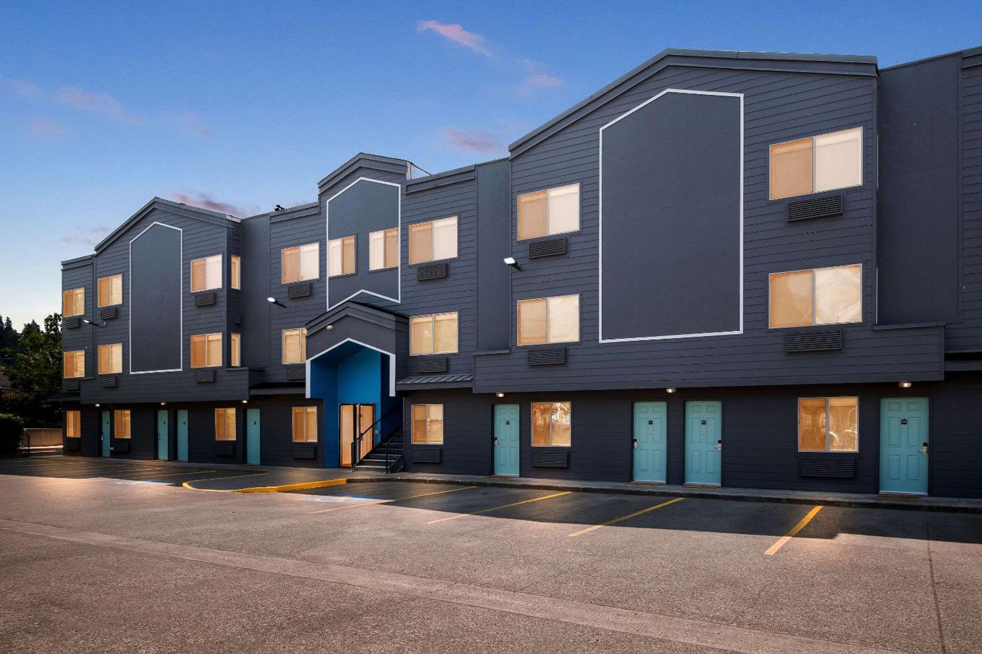 Maverick Hotel Eugene Near University, Ascend Hotel Collection Exterior photo